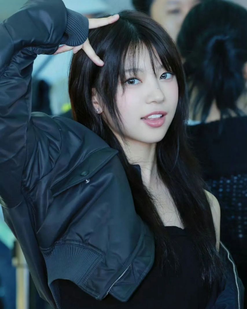 ILLIT(아일릿) 모카