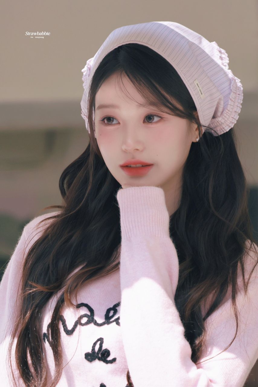 아이브 장원영ㅡ로라로라