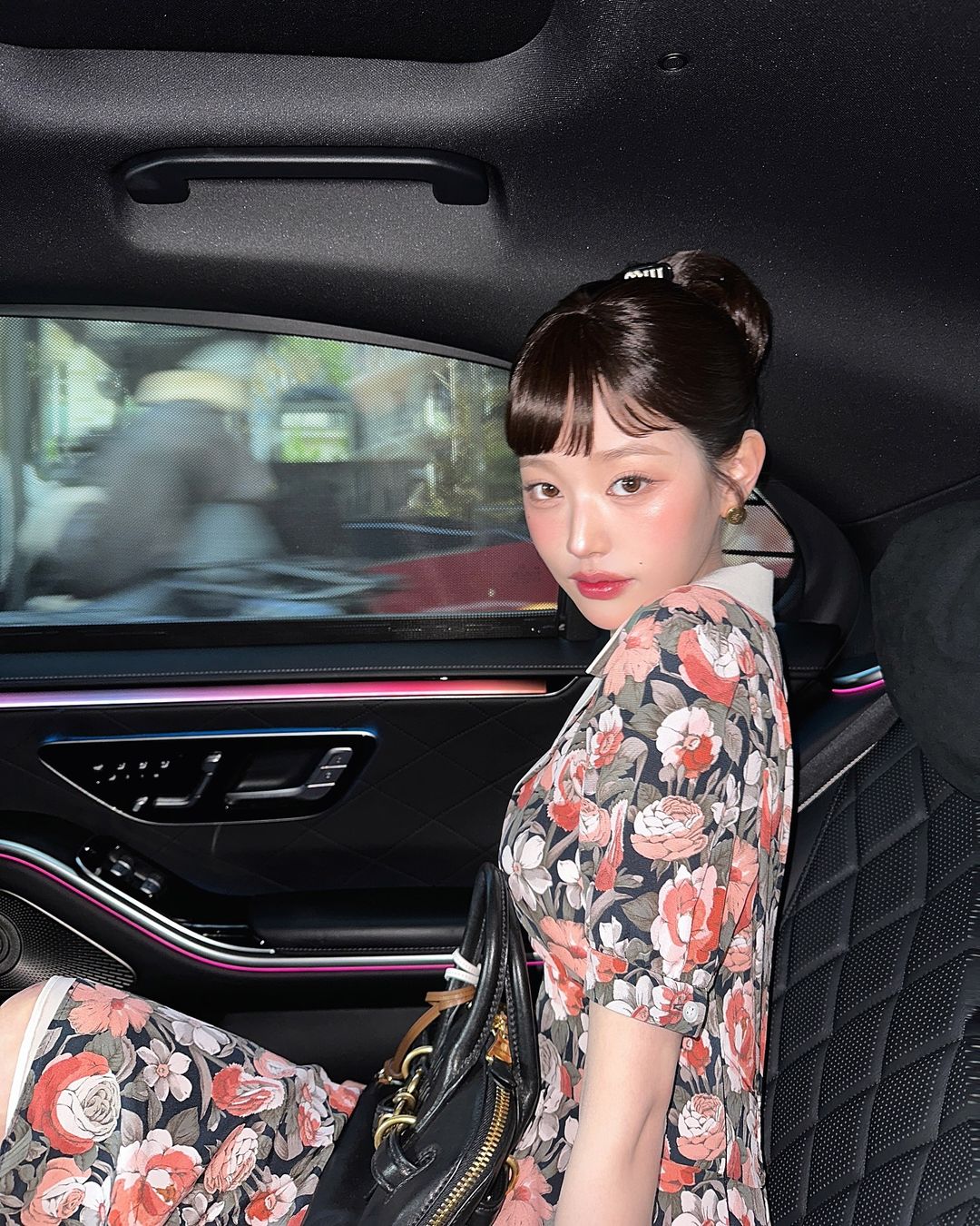 오늘자 파리패션위크 미우미우쇼 아이브 장원영 인스타