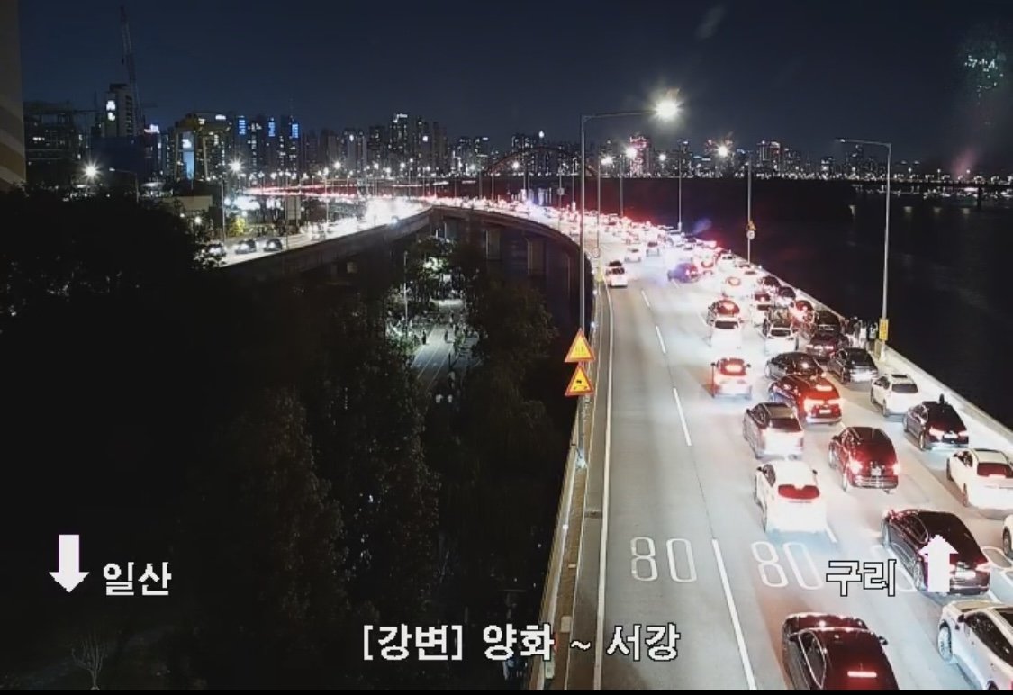 매년 있는 여의도 불꽃축제 시민의식 논란