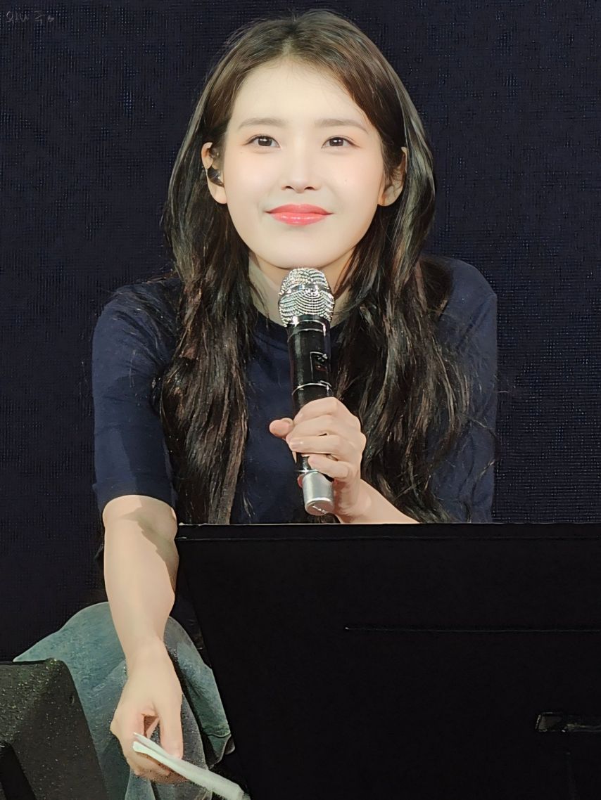 아이유 월드투어 콘서트 모음2