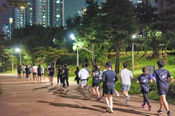 요즘 민폐로 화재가 되고 있는 러닝크루 모집글의 항상 들어가는 "그 문구"