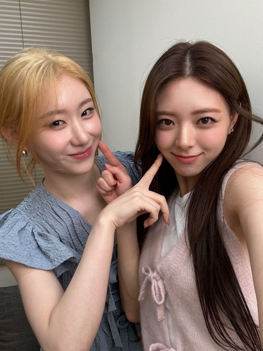 ITZY 채령 유나