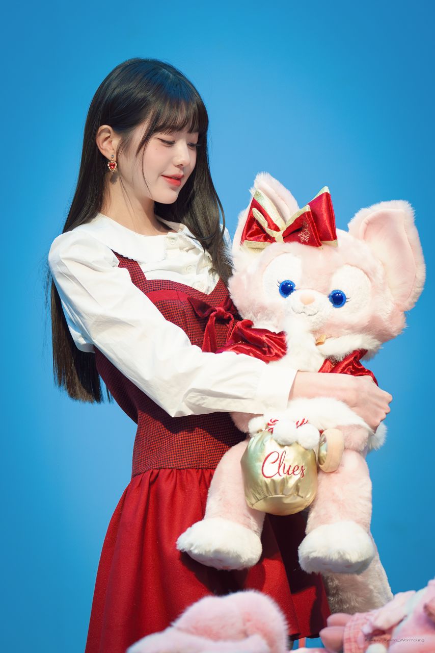 장원영 (아이브)