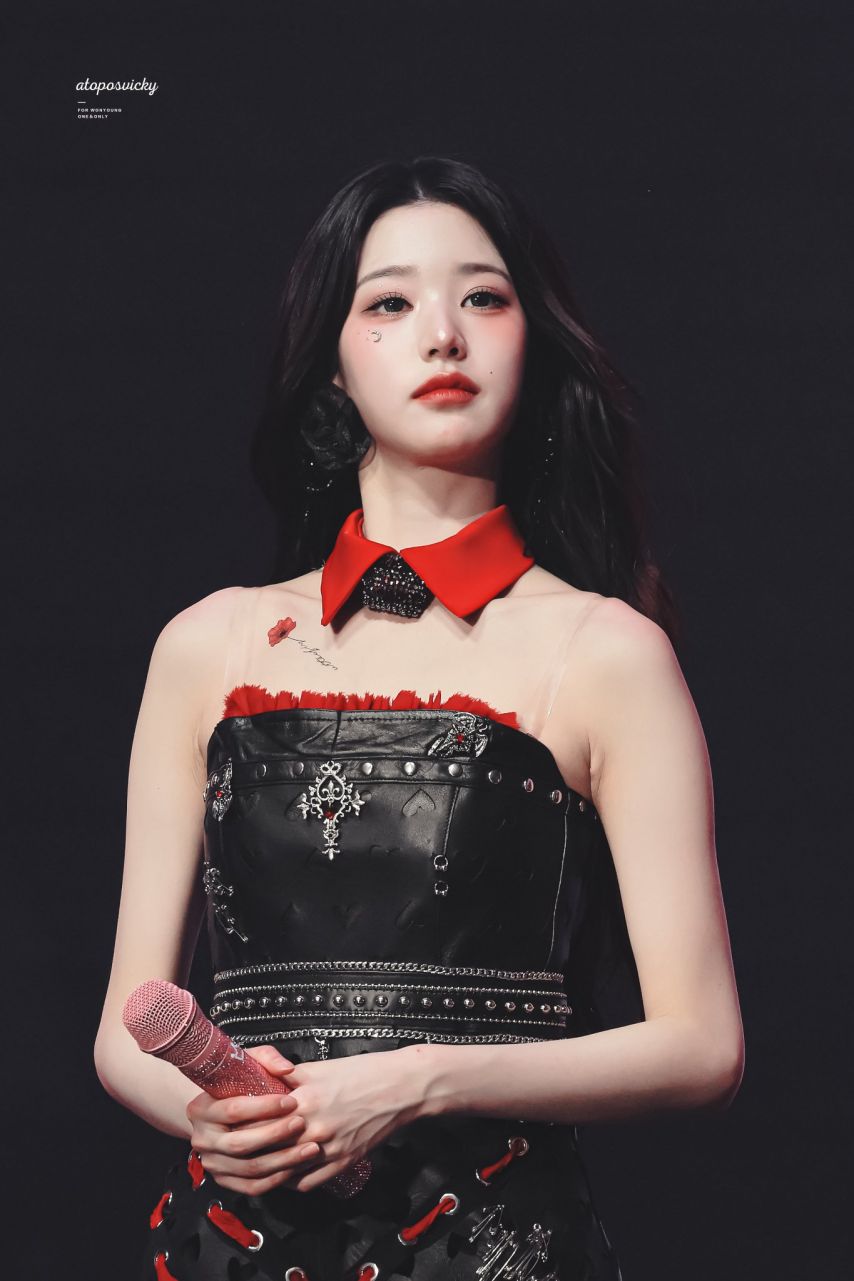 장원영 (아이브)