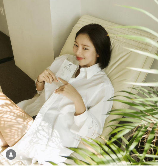 '임신' 손담비, 아찔한 하의 실종 룩