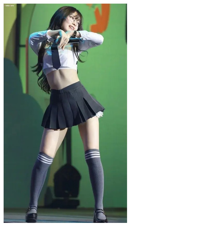 몸선 자체가 겁나 야한 안경 아린