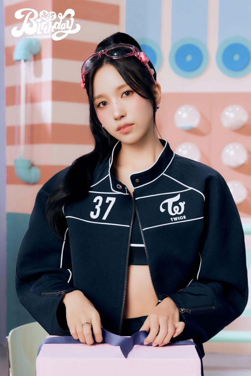트와이스 미나 TWICE JAPAN SEASON’S GREETINGS 2025 “Birthday365”