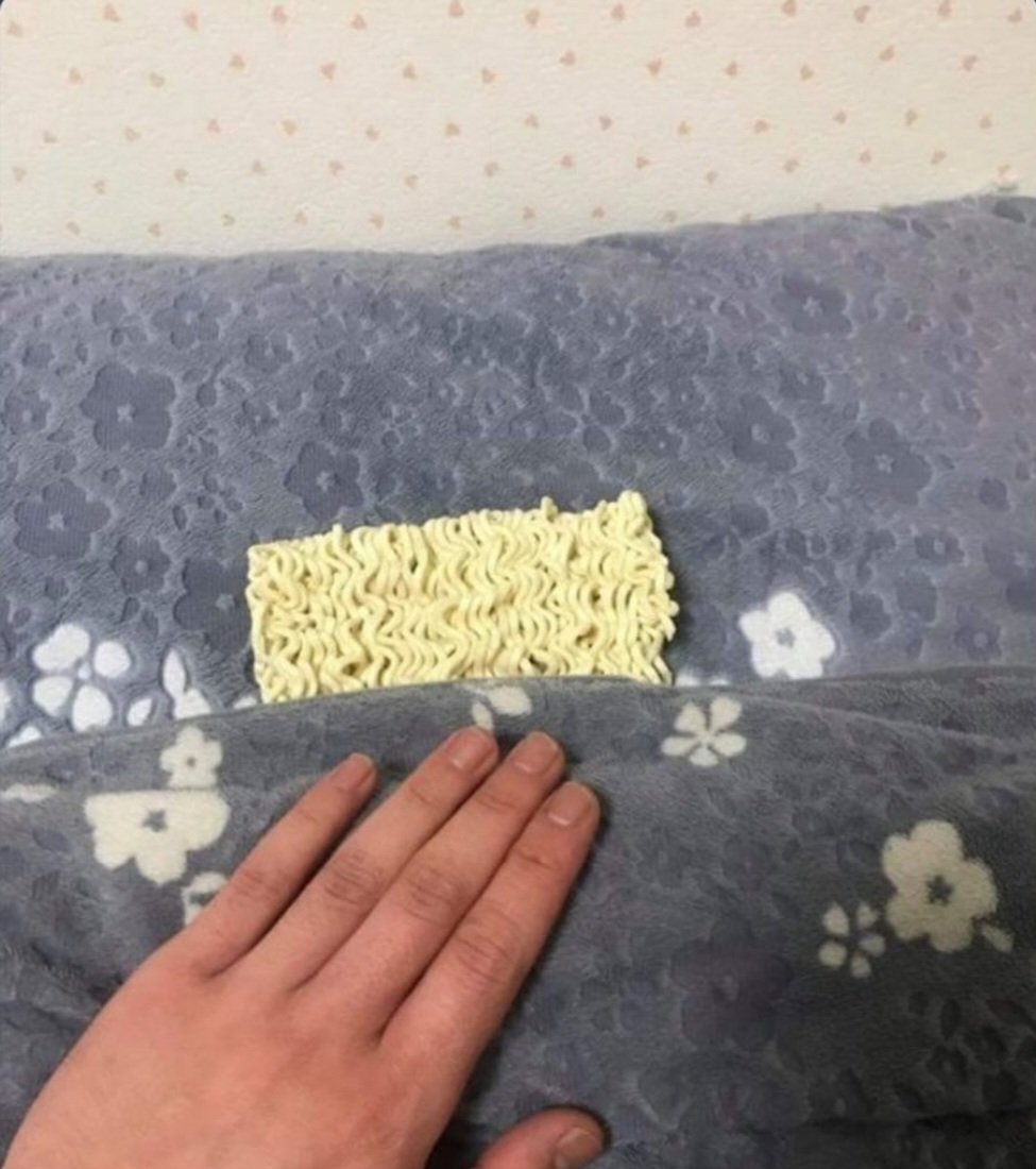 누가 이거 자장면이라고 했는데 속으로 피식해서 자존심 상함...