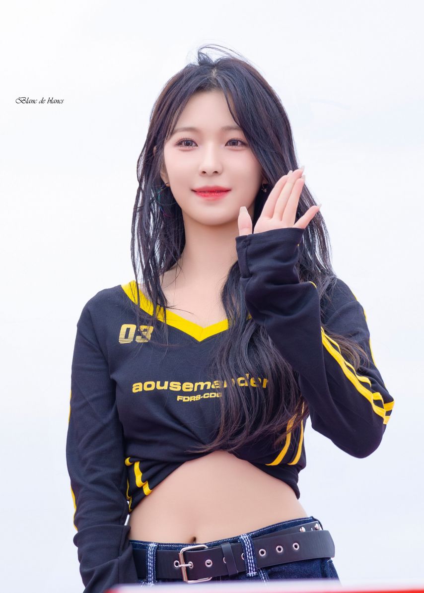 프로미스나인 백지헌