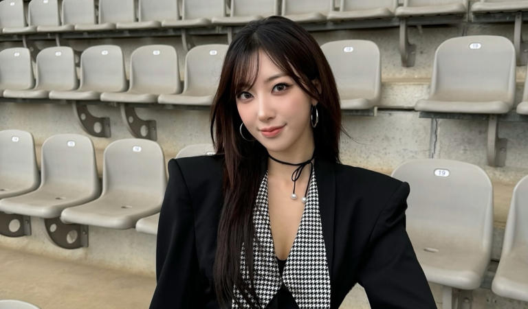 하이키 리이나, 강렬한 블랙으로 완성한 시크 비주얼