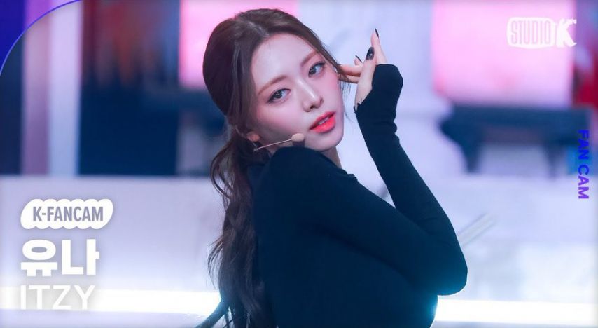 ITZY 유나 (영상 + 사진)