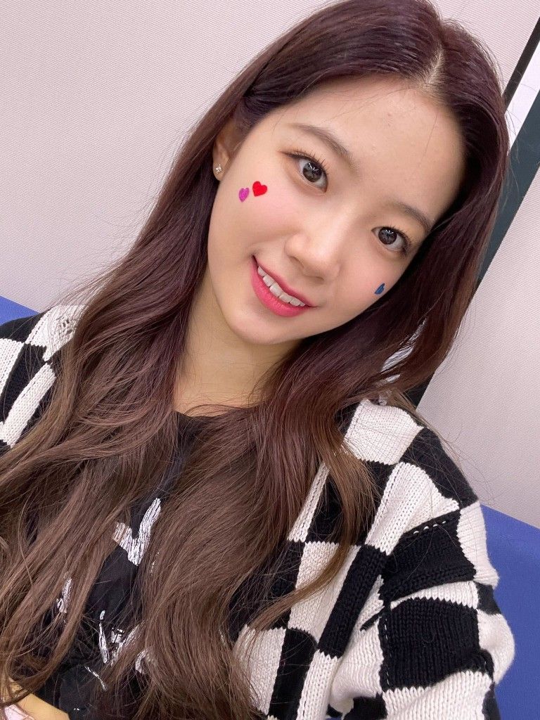 LE SERAFIM 카즈하