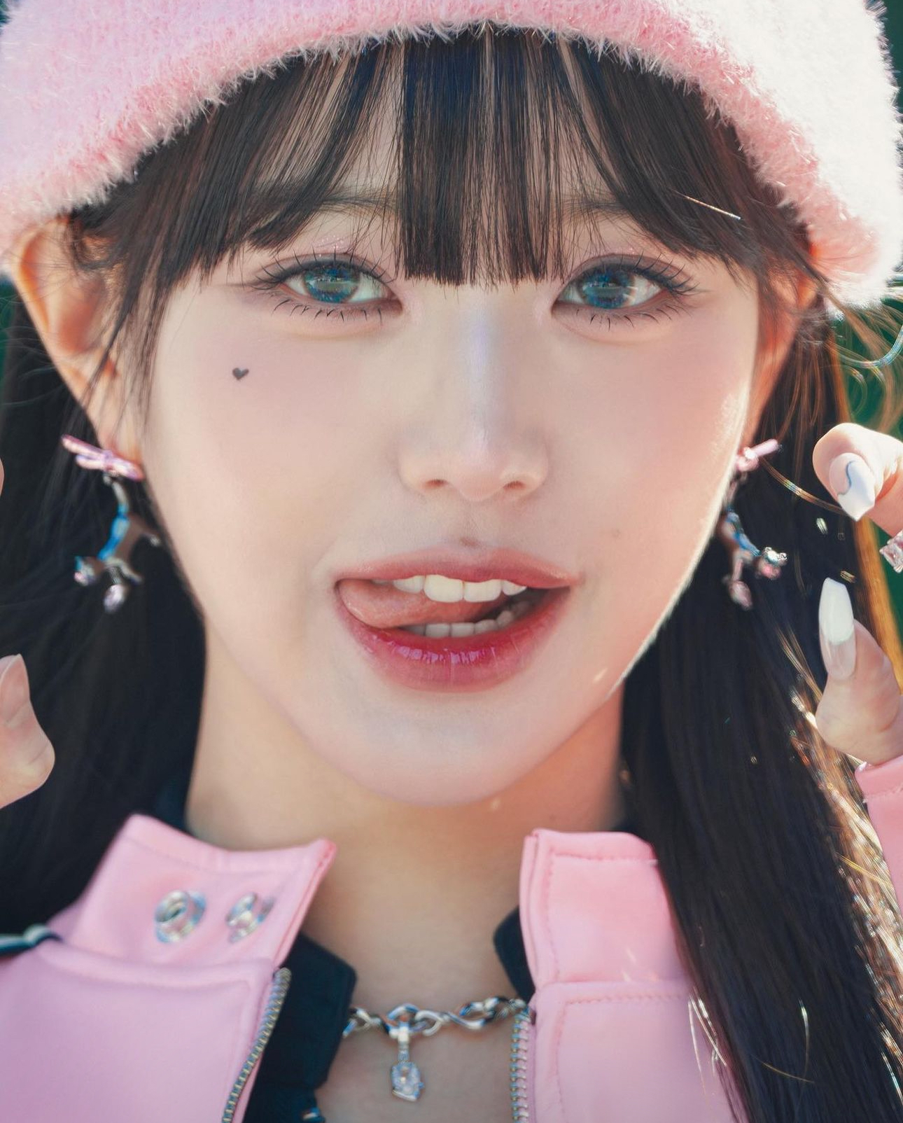 핑크 원영 근접샷