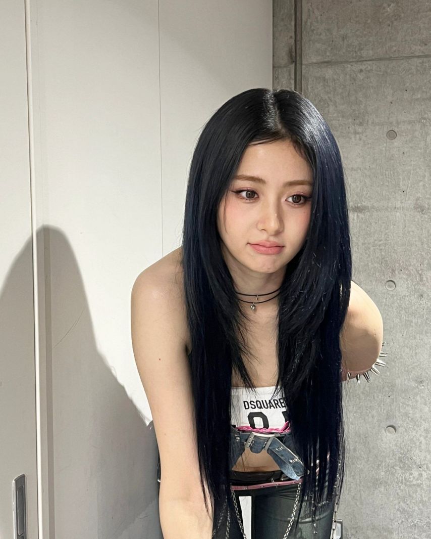 르세라핌 허윤진