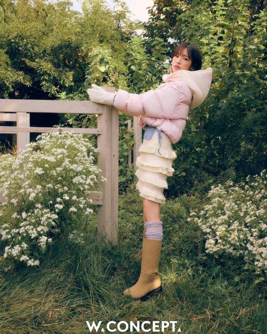 오마이걸 아린 W컨셉