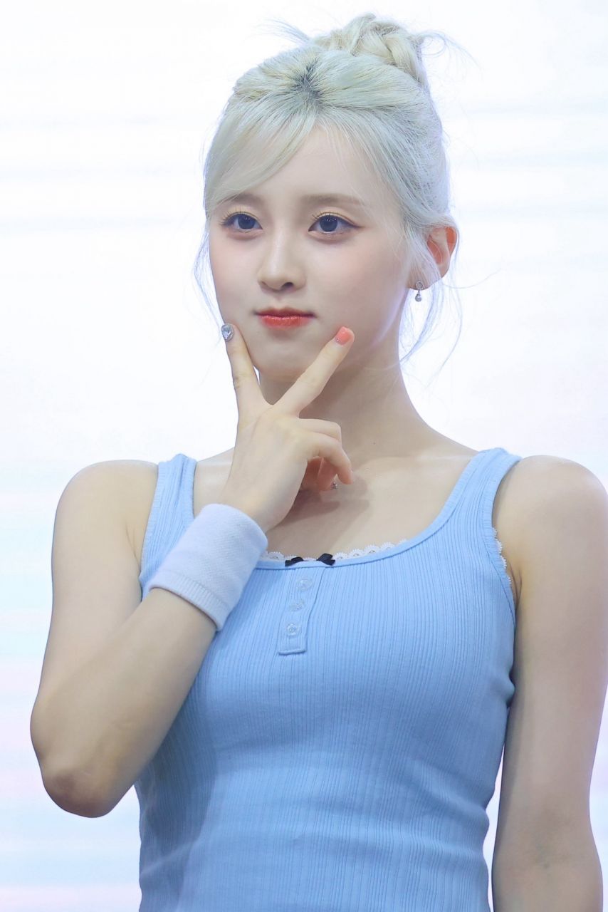 LIGHTSUM 라잇썸 나영