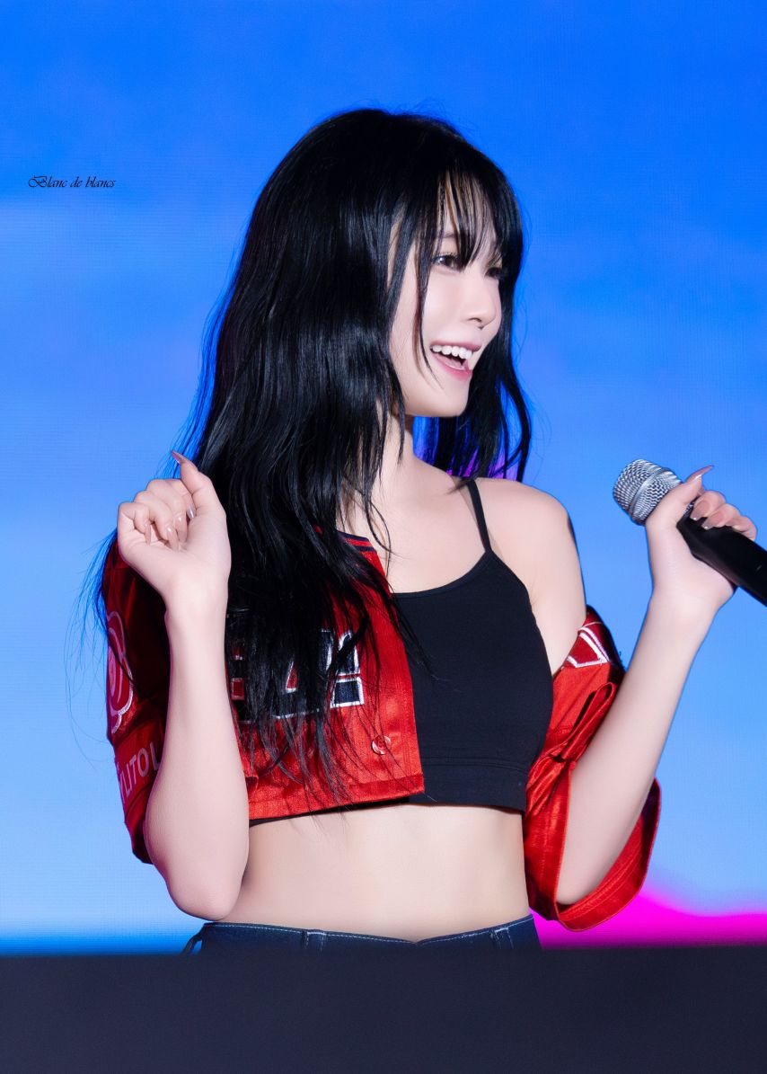 프로미스나인 백지헌