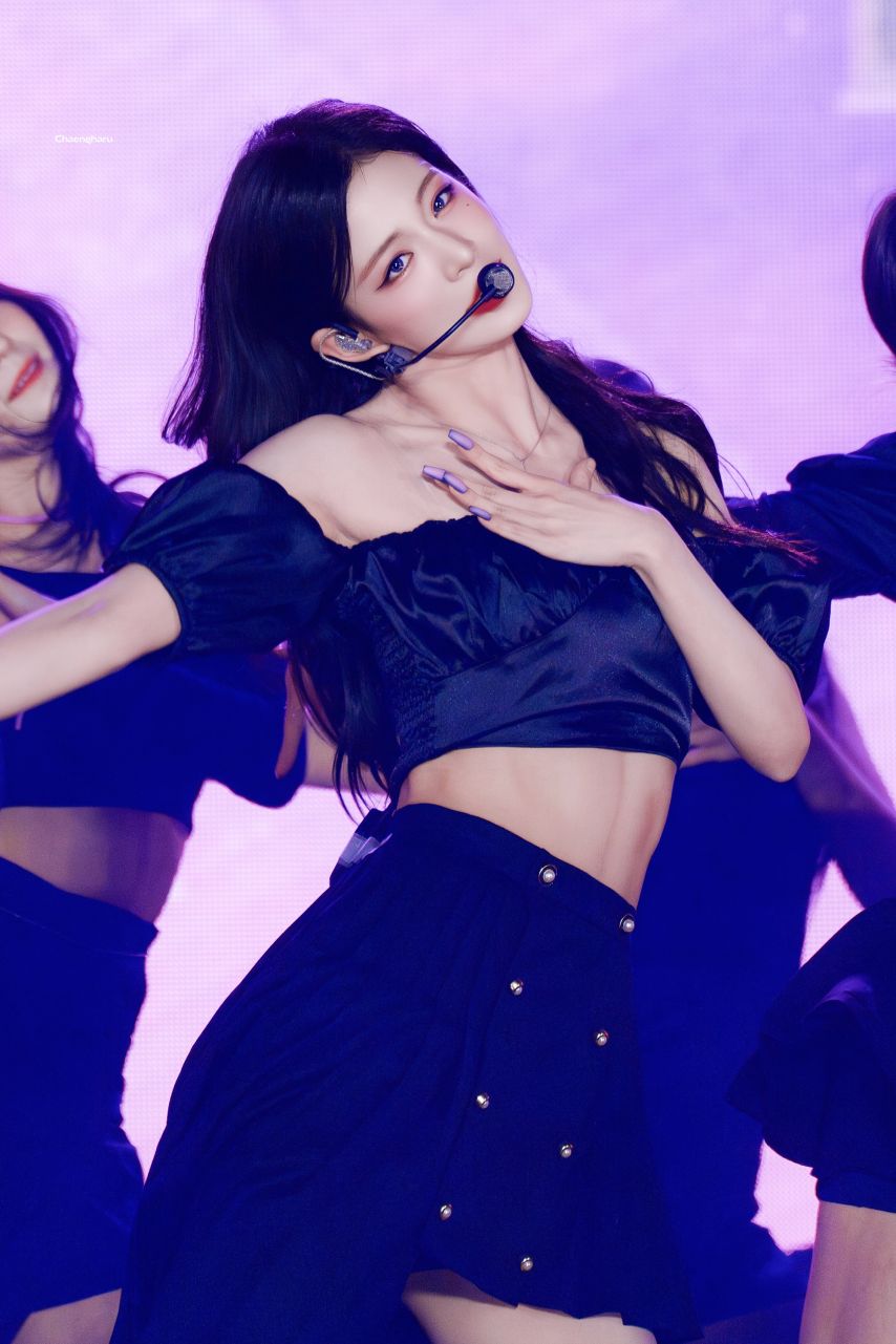 프로미스나인 이채영