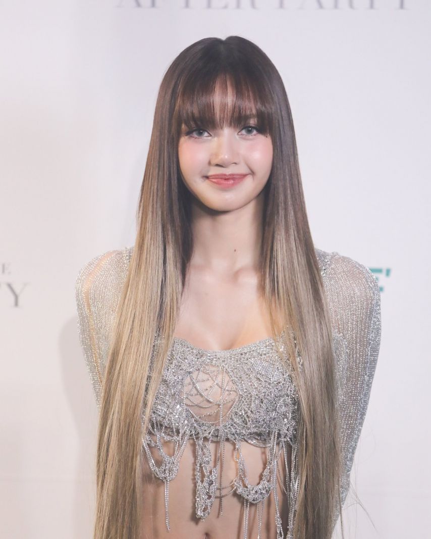 블랙핑크 리사.jpg