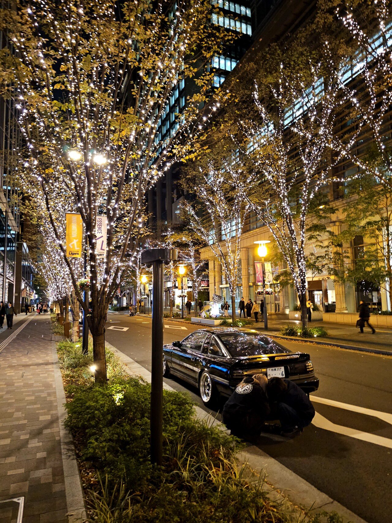 도쿄 거리에서 분위기 장난 아닌 사진 찍음 ㄷㄷㄷ