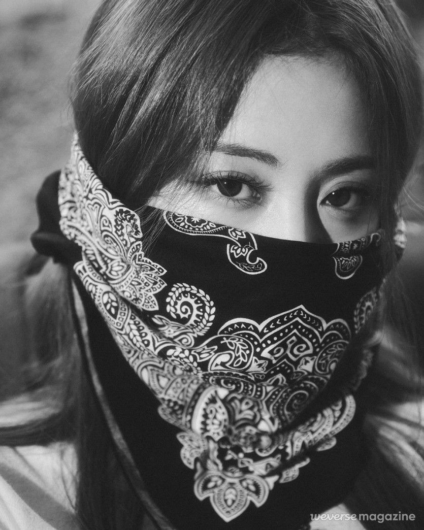 르세라핌 허윤진.jpg