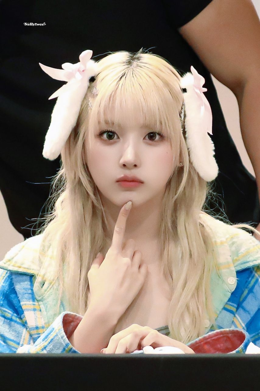 엔믹스 지우 필승 포즈