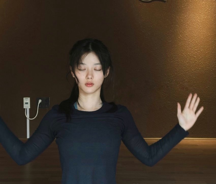 요가하는 김유정