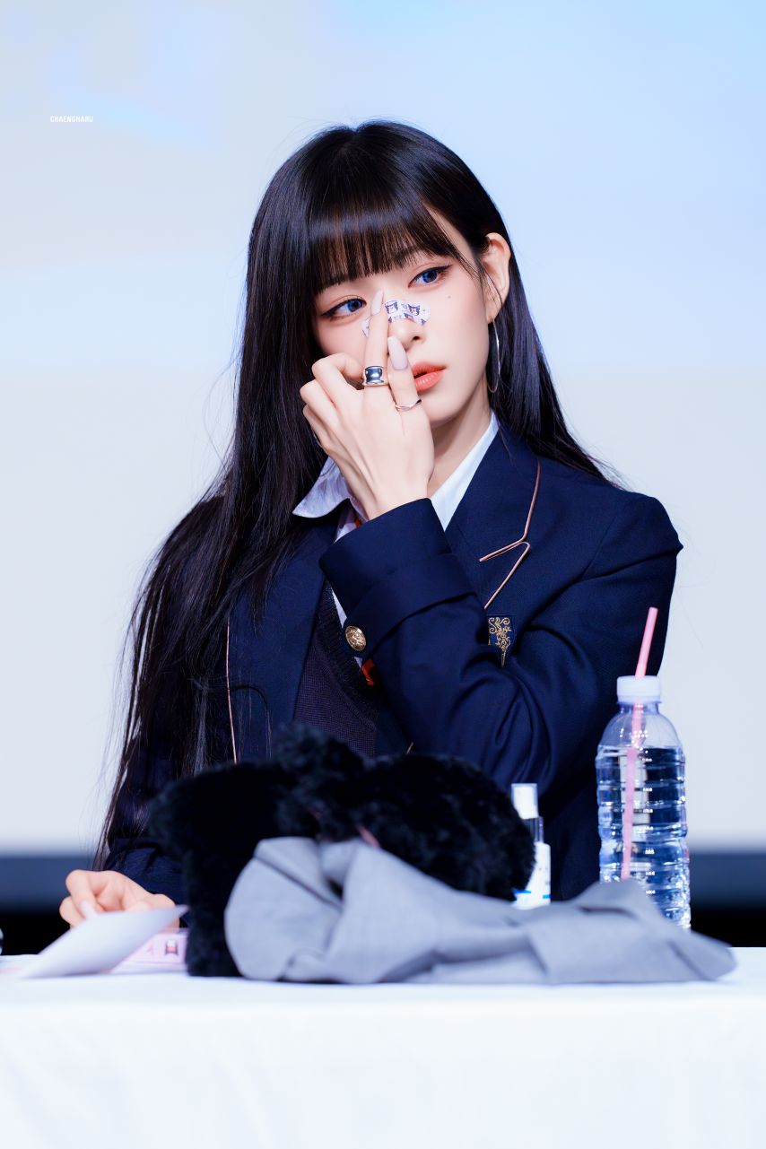 프로미스나인 이채영