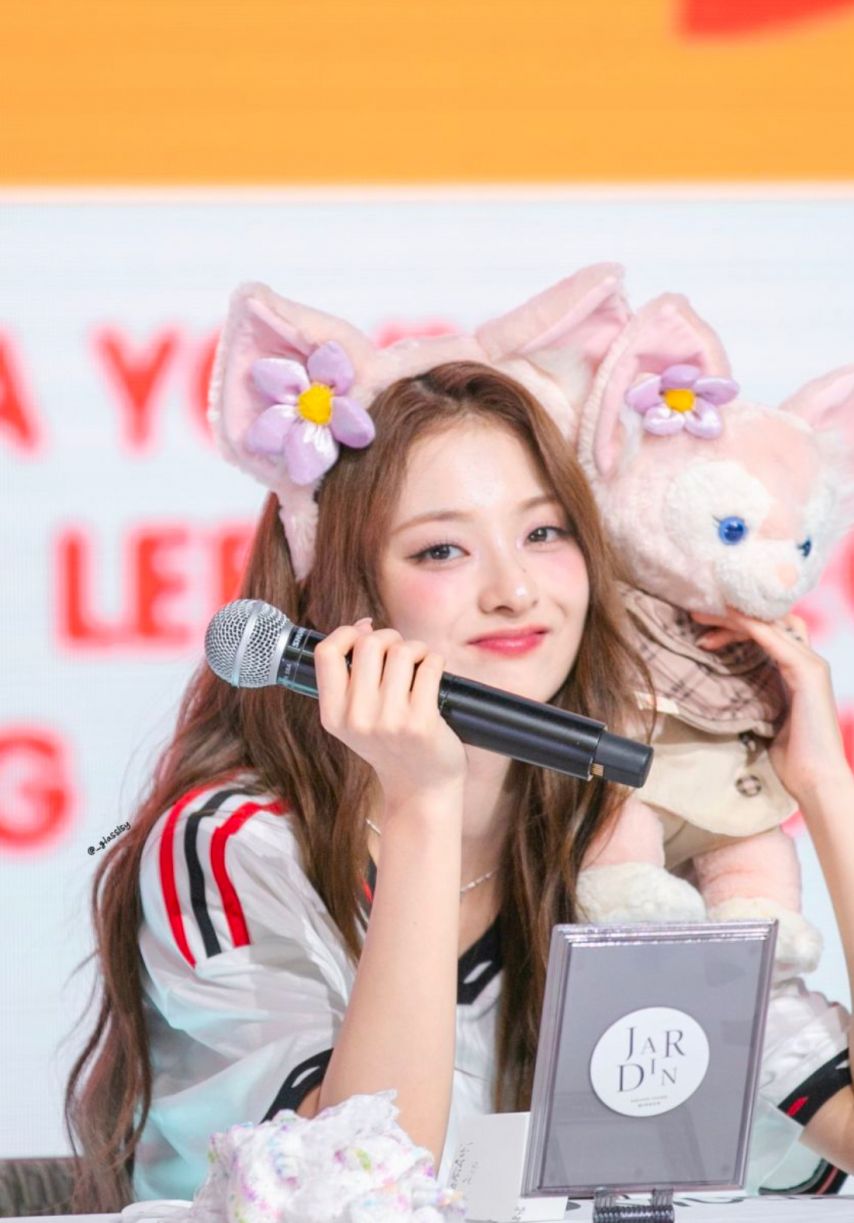 프로미나인스 이나경