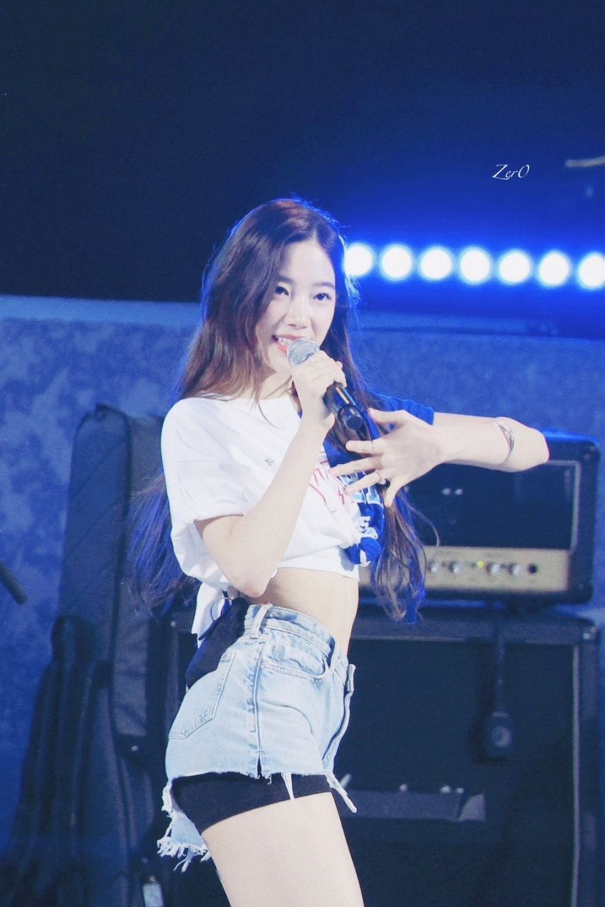 르세라핌 카즈하