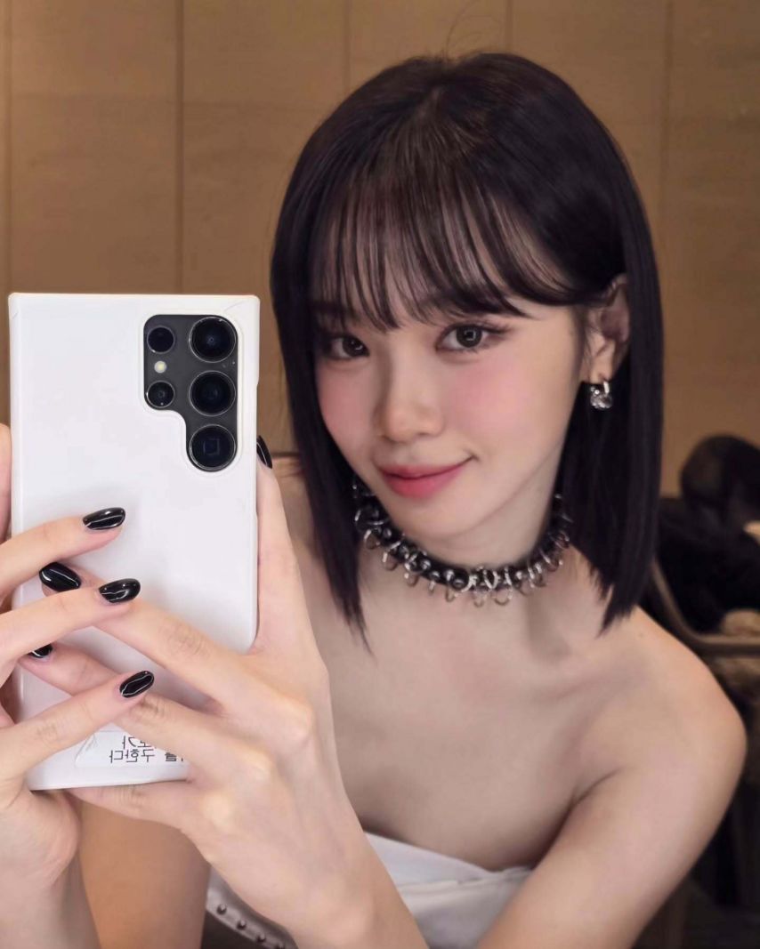 르세라핌 김채원,허윤진,카즈하,홍은채