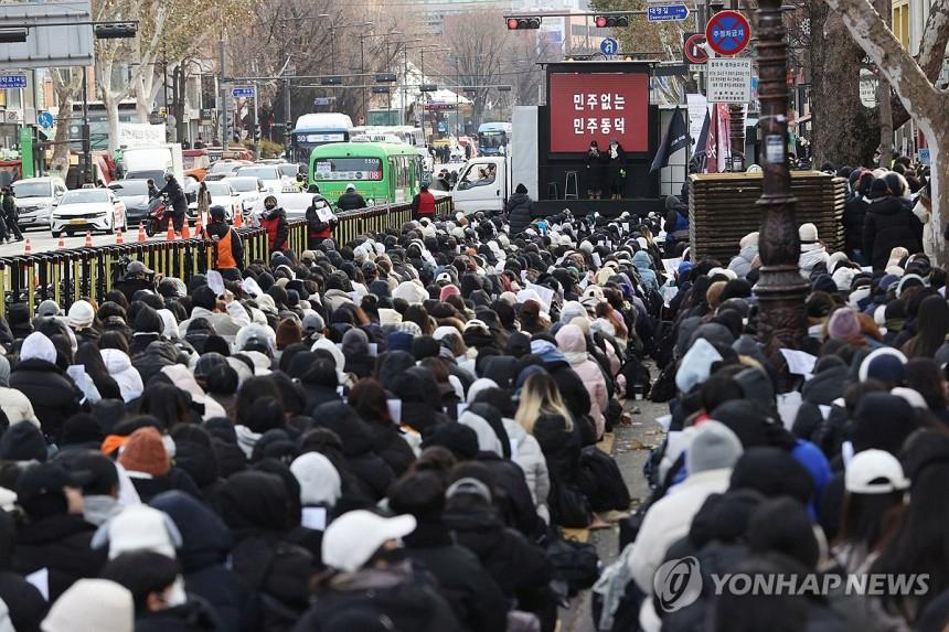 동덕여대 혜화역 시위 근황 ㄷㄷ