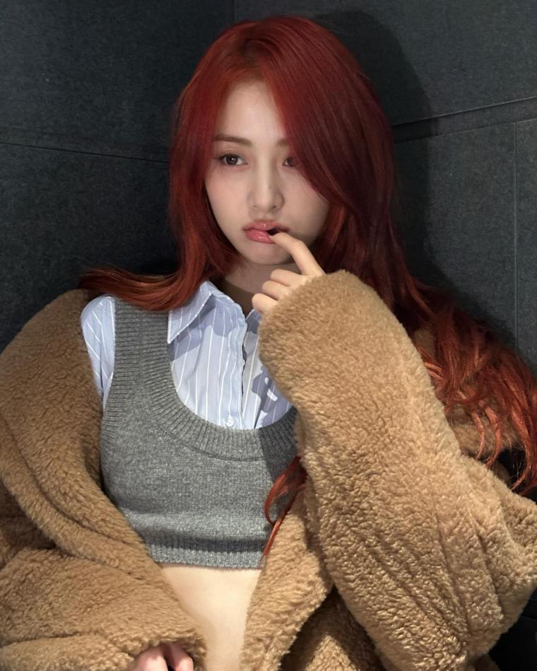 르세라핌 허윤진