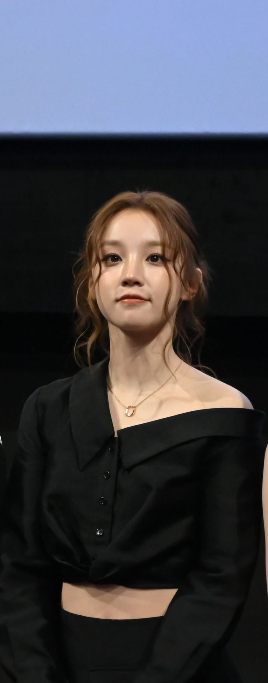 시네마 무대인사 아이들 단아한 미모 우기