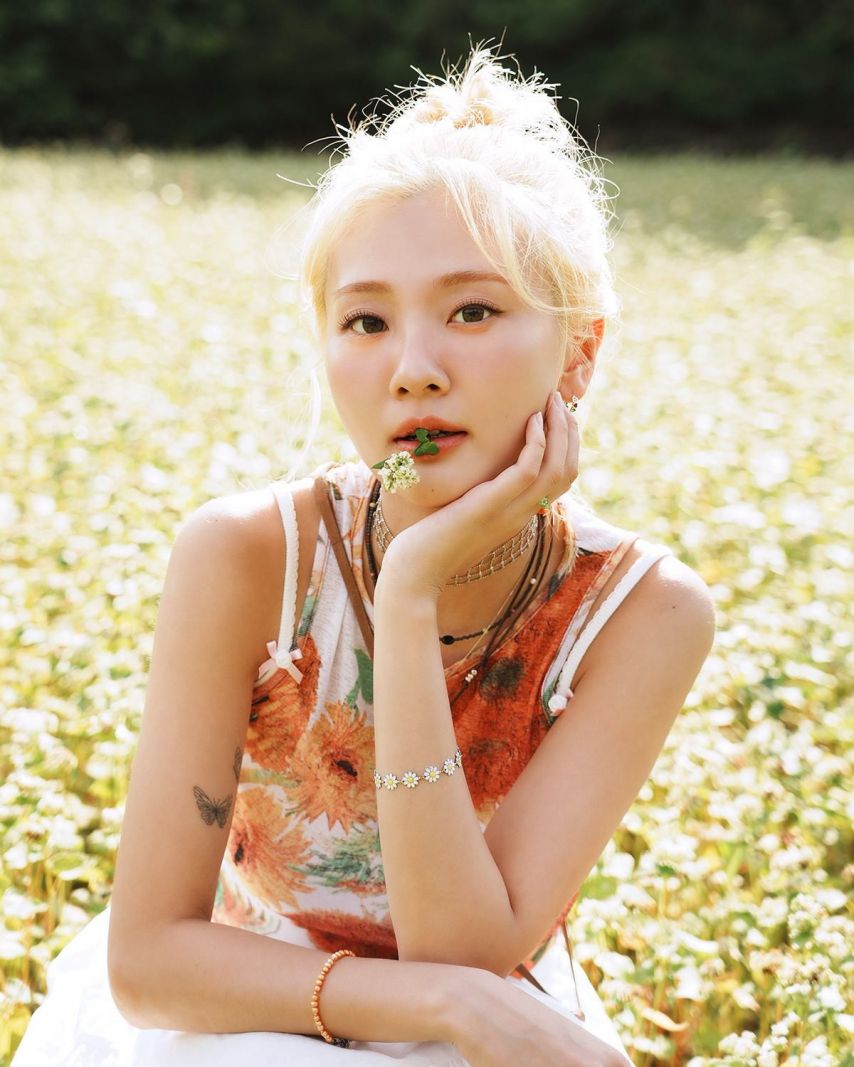 볼빨간사춘기 안지영 + Bloom