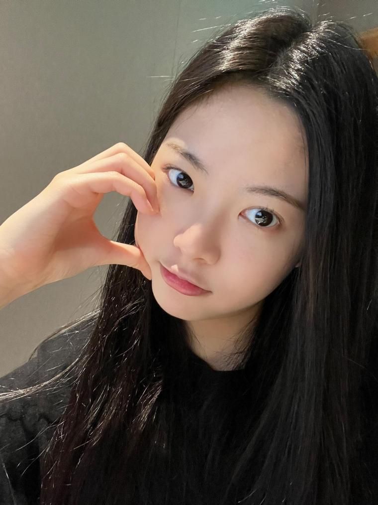 르세라핌 홍은채