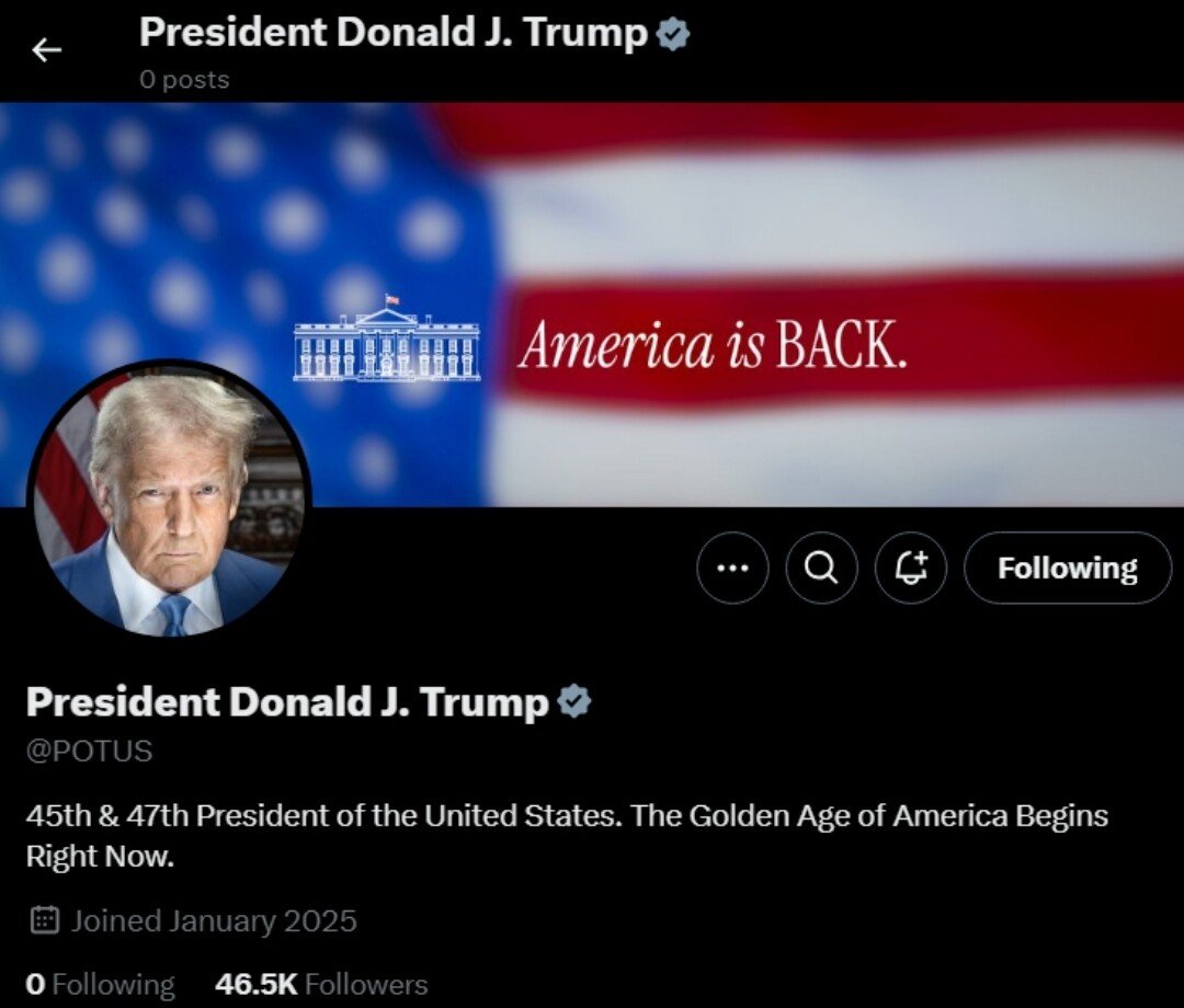 트럼프 트위터 슬로건 "America is BACK"