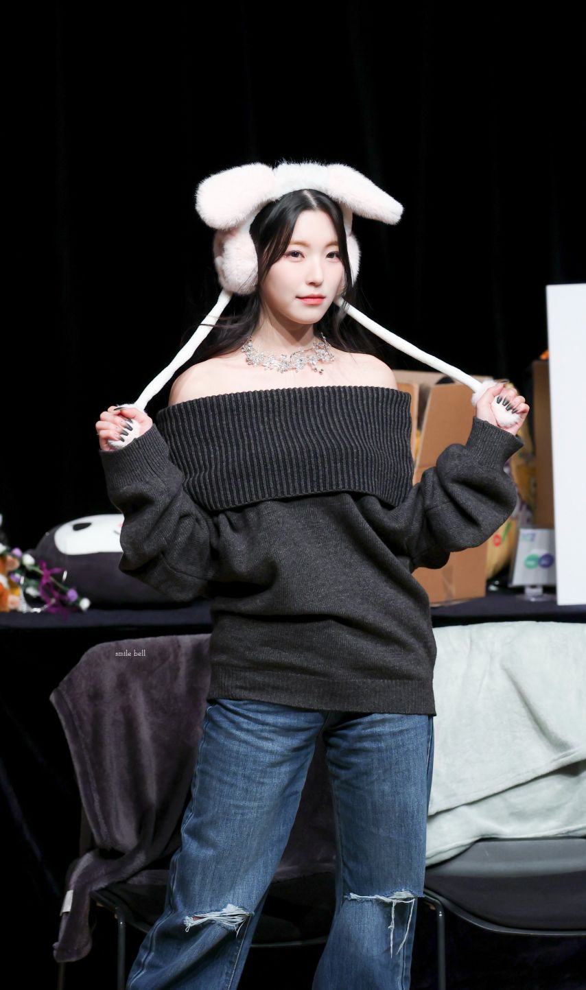 프로미스나인 백지헌