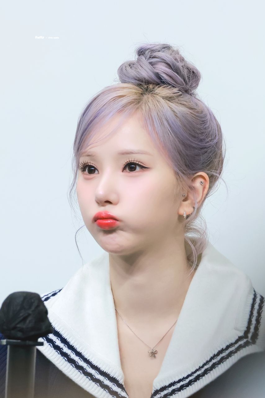 은하 VIVIZ비비지 250201_ 은하 엄지 신비