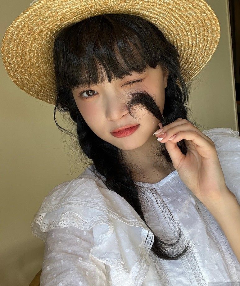 르세라핌 홍은채