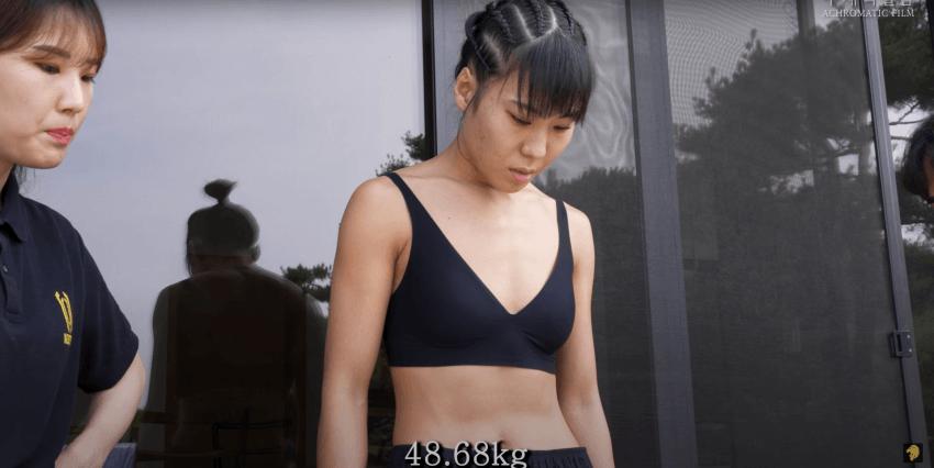 우리나라 여자격투기 계체량행사 근황 ㅋㅋㅋㅋ