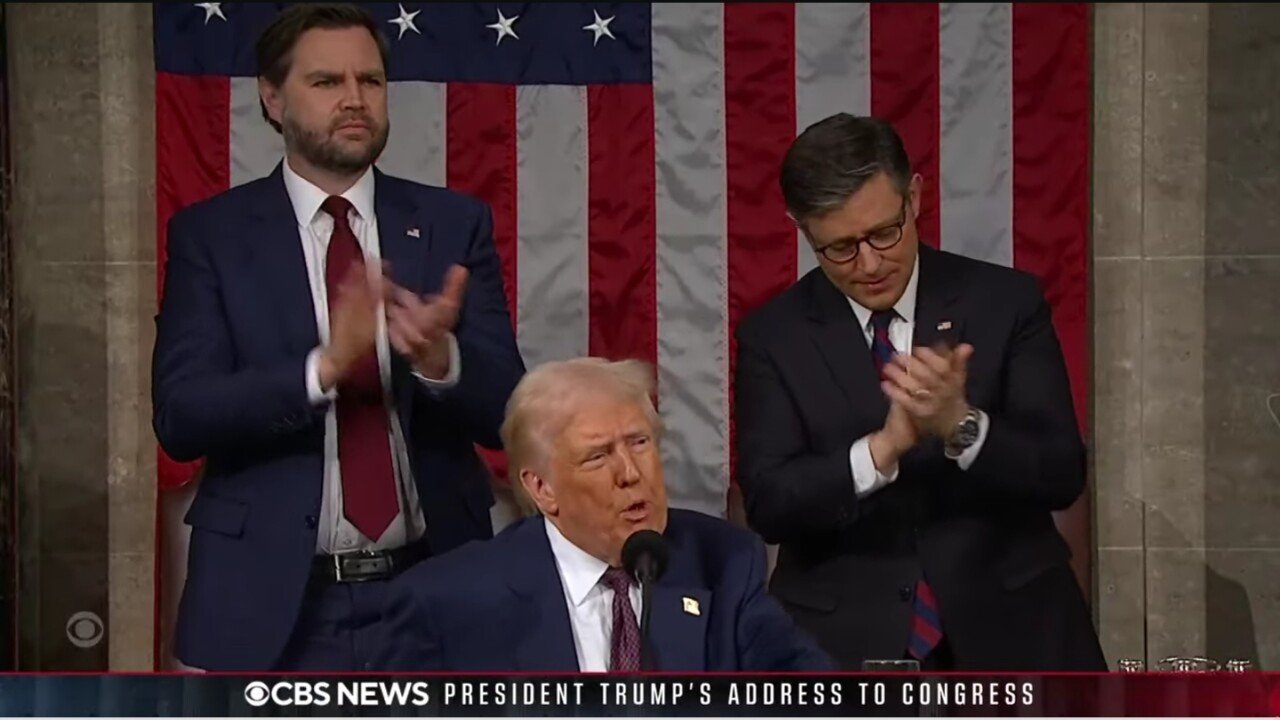 트럼프: 그린란드 님들아 걍 들어오라니까?