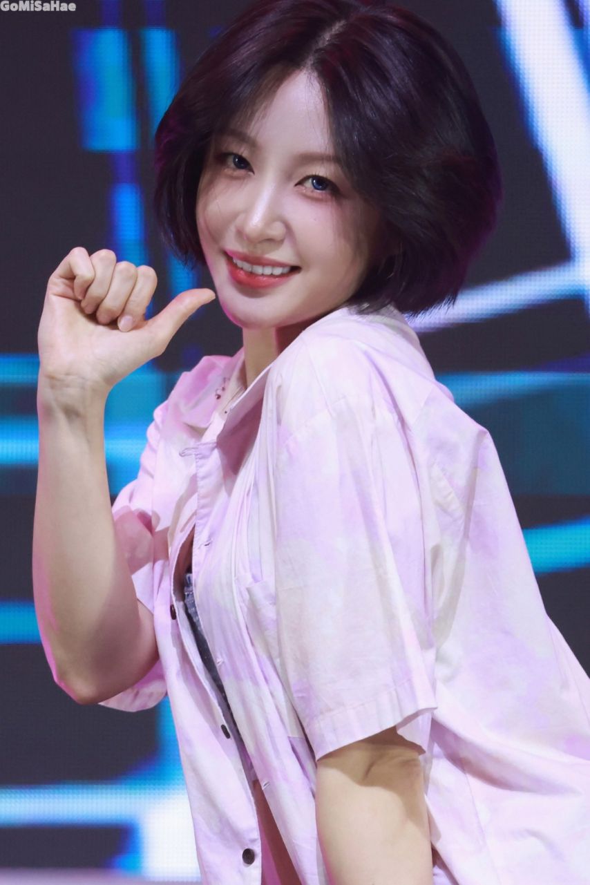 최근에 숏컷한 EXID 하니 직찍.jpg