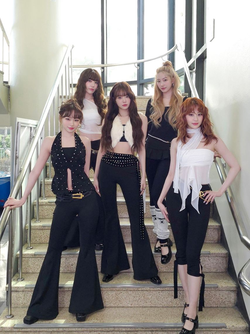 르세라핌 _ 사쿠라,카즈하 _ 허윤진