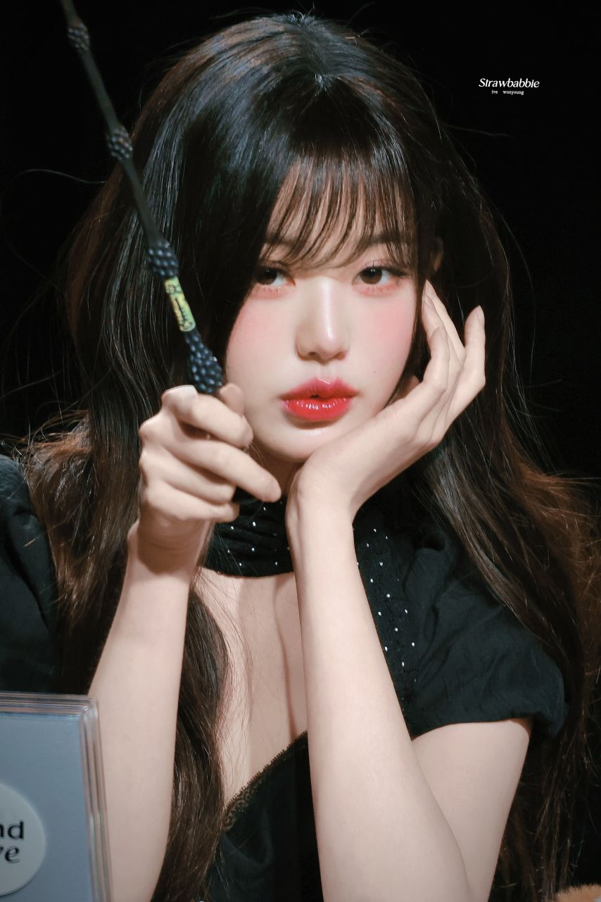 장원영 IVE아이브 250314