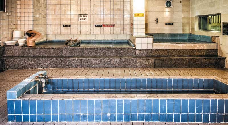 요즘 학생들은 모르는 90년대 목욕탕 감성