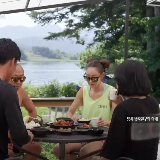 논란중인 최여진의 가평 가족