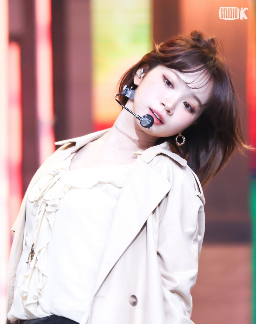 LESSERAFIM르세라핌 뮤직뱅크 금고털이