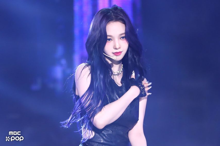 카리나,김채원,장원영,미나,카즈하,레이,설윤